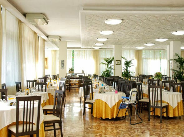 ristorantehotelmilanomarittima